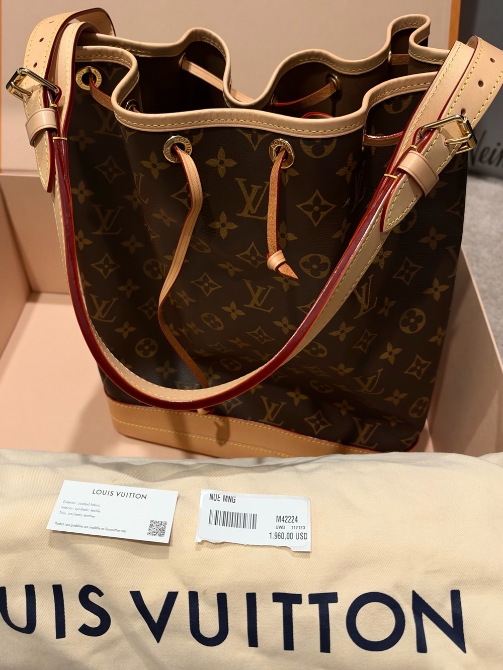 Louis Vuitton Noé Monogram Canvas Shoulder Bag | LV Drawstring Bucket Bag large